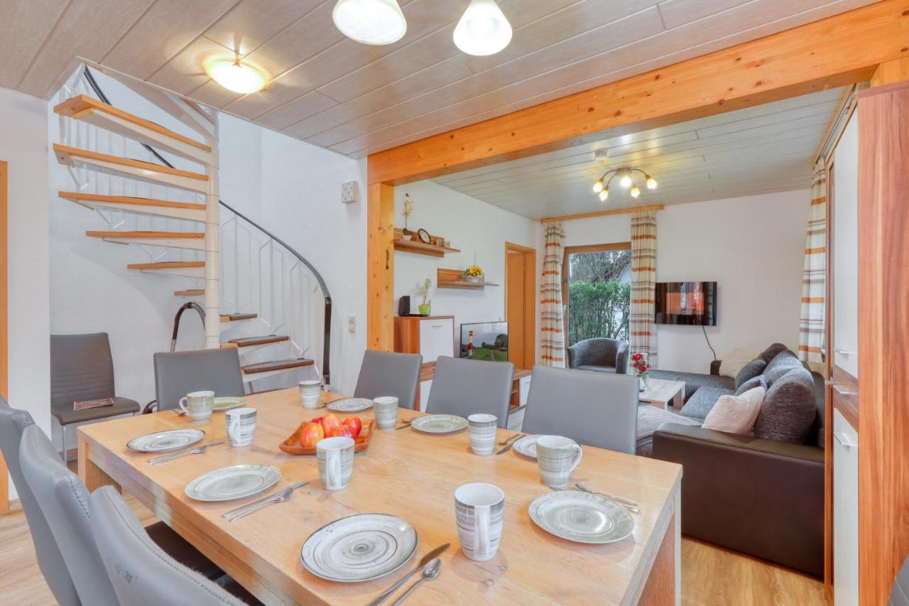 Seepark Kirchheim Ferienhaus bei Nina mit Sauna Exterior foto